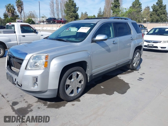 2012 GMC Terrain SLT-2 with VIN 2GKFLWE51C6231496, listed as a IAAI auction lot 42019893 with 157,232 mi miles. Bid and sale history available at carsss.com. Image 2.