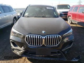 2020 BMW X1 xDrive28i with VIN WBXJG9C01L5R68795, listed as a Copart auction lot 68192462 with 15,925 mi miles. Bid and sale history available at carsss.com. Image 5.