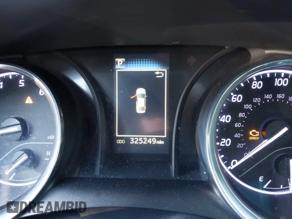 2018 Toyota Camry LE with VIN 4T1B11HK3JU658046, listed as a IAAI auction lot 41222583 with 325,249 mi miles. Bid and sale history available at carsss.com. Image 15.