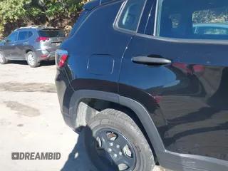 2021 Jeep Compass Sport with VIN 3C4NJDAB9MT591500, listed as a IAAI auction lot 40517034 with 58,230 mi miles and . Bid and sale history available at DreamBid. Image 19.