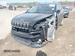 2016 Jeep Cherokee Latitude with VIN 1C4PJLCB9GW362961, listed as a IAAI auction lot 42113135 with 148,748 mi miles and . Bid and sale history available at DreamBid. Image 6.