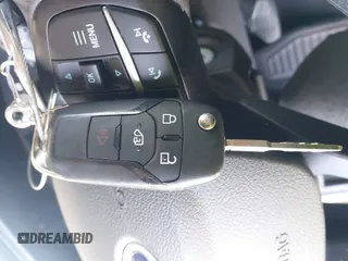 2024 Ford Transit Passenger XL z VIN 1FBAX2CG2RKA75017, wystawiony jako IAAI lot #42463080 z przebiegiem 20 185 mil mil oraz . Historia ofert i sprzedaży dostępna na DreamBid. Obrazek 11.