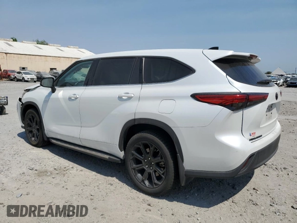 2022 Toyota Highlander L with VIN 5TDCZRAH8NS559649, listed as a Copart auction lot 48995005 with 51,958 mi miles and Salvage title. Bid and sale history available at DreamBid. Image 2.