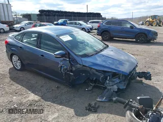 2018 Ford Focus Titanium с VIN 1FADP3J29JL254861, выставлен на аукционе IAAI как лот 42045953 с пробегом 53 035 миль миль и . История ставок и продаж доступна на DreamBid. Изображение 1.