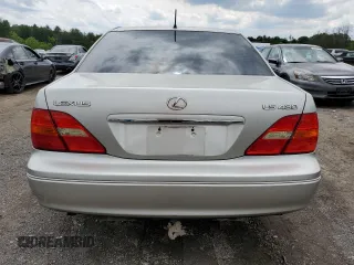 2003 Lexus LS 430 z VIN JTHBN30FX30102599, wystawiony jako Copart lot #58850365 z przebiegiem 245 545 mil mil oraz Czysty tytuł • Clean title. Historia ofert i sprzedaży dostępna na DreamBid. Obrazek 6.