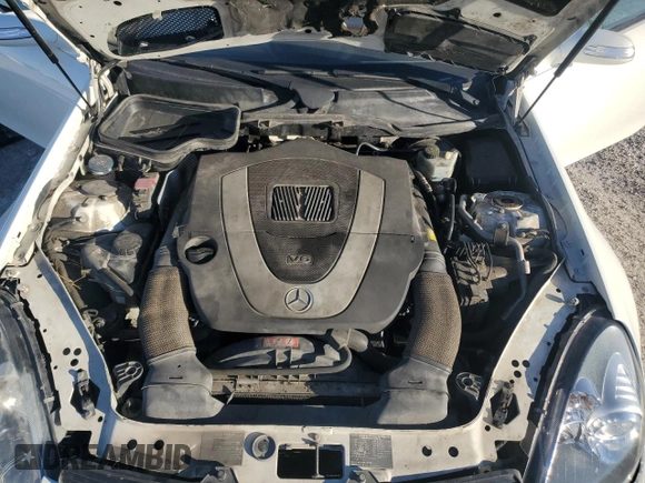 2007 Mercedes-Benz SLK-Class 3.0L with VIN WDBWK54F27F163187, listed as a Copart auction lot 80689934 with 183,188 mi miles and Salvage Title. Bid and sale history available at carsss.com. Image 13.