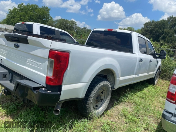 2017 Ford F-250 XL с VIN 1FT7W2A64HEE73880, выставлен на аукционе IAAI как лот 42698527 с пробегом Не указан миль и . История ставок и продаж доступна на DreamBid. Изображение 4.