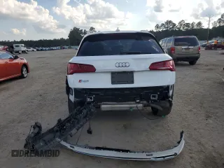 2019 Audi SQ5 Premium with VIN WA1A4AFYXK2066262, listed as a Copart auction lot 70586984 with 69,015 mi miles and Clean Title. Bid and sale history available at carsss.com. Image 6.