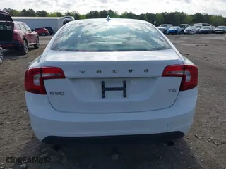 2012 Volvo S60 T5 with VIN YV1622FS6C2053118, listed as a IAAI auction lot 41934340 with 156,375 mi miles. Bid and sale history available at carsss.com. Image 17.