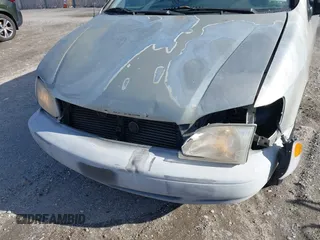 2002 Toyota Sienna LE with VIN 4T3ZF13C52U450825, listed as a IAAI auction lot 41604636 with 179,495 mi miles. Bid and sale history available at carsss.com. Image 6.