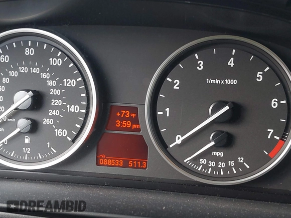 2009 BMW 5 Series 528i with VIN WBANU535X9C119844, listed as a IAAI auction lot 41439620 with 88,533 mi miles and . Bid and sale history available at carsss.com. Image 7.