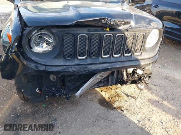 2016 Jeep Renegade Latitude with VIN ZACCJBBT0GPD97632, listed as a IAAI auction lot 38850330 with 28,518 mi miles and . Bid and sale history available at DreamBid. Image 6.