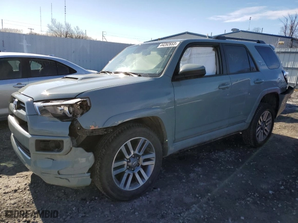 2023 Toyota 4Runner TRD Sport with VIN JTESU5JR3P6103827, listed as a Copart auction lot 44282653 with 2,003 mi miles. Bid and sale history available at carsss.com. Image 1.