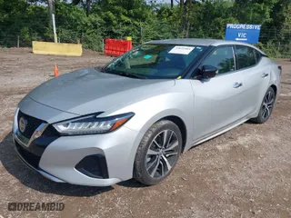 2021 Nissan Maxima SV with VIN 1N4AA6CV2MC505706, listed as a IAAI auction lot 39851084 with 73,240 mi miles. Bid and sale history available at carsss.com. Image 2.