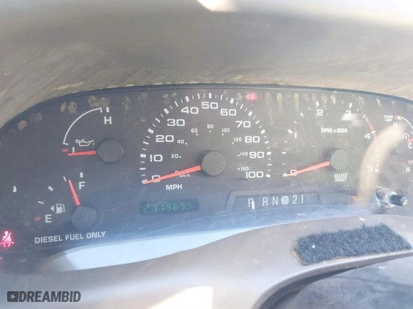 2002 Ford Super Duty F-250 XL with VIN 1FTNX21F02EA20965, listed as a IAAI auction lot 41719804 with 271,969 mi miles. Bid and sale history available at carsss.com. Image 7.