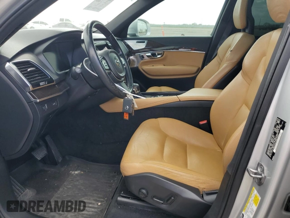 2017 Volvo XC90 with VIN YV4A22PK8H1109374, listed as a Copart auction lot 49300485 with 127,804 mi miles and Salvage Title. Bid and sale history available at DreamBid. Image 7.