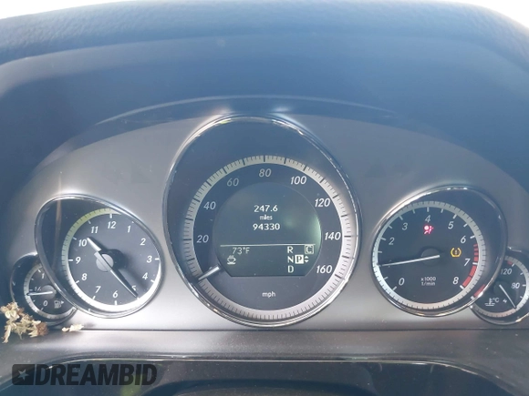 2010 Mercedes-Benz E 350 Luxury with VIN WDDHF8HB7AA074586, listed as a IAAI auction lot 42628056 with 94,330 mi miles and . Bid and sale history available at DreamBid. Image 7.