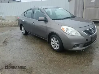2012 Nissan Versa SV z VIN 3N1CN7AP1CL927523, wystawiony jako Copart lot #58196055 z przebiegiem 156 057 mil mil oraz Nie do naprawy • Non repairable. Historia ofert i sprzedaży dostępna na DreamBid. Obrazek 13.