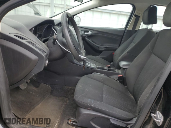 2016 Ford Focus SE z VIN 1FADP3F22GL237773, wystawiony jako Copart lot #49889515 z przebiegiem 131 073 mil mil oraz Szkoda całkowita • Salvage title. Historia ofert i sprzedaży dostępna na DreamBid. Obrazek 7.