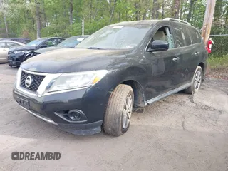 2015 Nissan Pathfinder S with VIN 5N1AR2MN2FC721337, listed as a IAAI auction lot 42120678 with 242,287 mi miles. Bid and sale history available at carsss.com. Image 17.