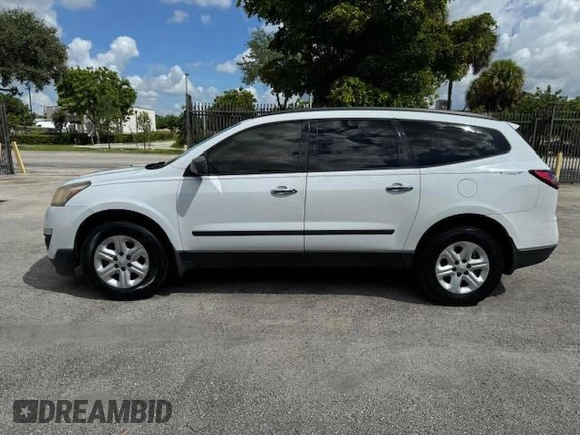 2016 Chevrolet Traverse LS with VIN 1GNKRFED2GJ236027, listed as a Copart auction lot 41712055 with 117,234 mi miles and Salvage Title. Bid and sale history available at carsss.com. Image 12.