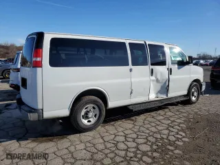2019 Chevrolet Express Passenger LT with VIN 1GAZGPFG4K1184056, listed as a Copart auction lot 49268935 with 293,607 mi miles and Clean Title. Bid and sale history available at carsss.com. Image 3.