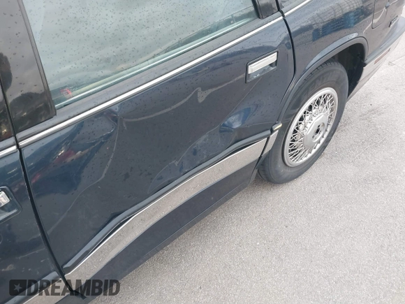 1992 Buick Regal with VIN 2G4WD54L9N1420279, listed as a IAAI auction lot 41837875 with 119,742 mi miles and . Bid and sale history available at DreamBid. Image 6.
