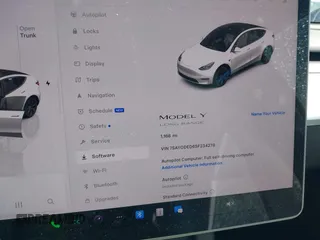2025 Tesla Model Y Long Range with VIN 7SAYGDED6SF234278, listed as a IAAI auction lot 41781695 with 1,168 mi miles and . Bid and sale history available at DreamBid. Image 7.