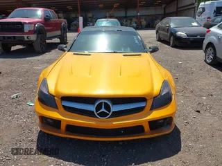 2003 Mercedes-Benz SL 500 with VIN WDBSK75F33F044194, listed as a IAAI auction lot 41982618 with Not provided miles and . Bid and sale history available at DreamBid. Image 11.