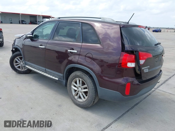 2015 Kia Sorento LX with VIN 5XYKT4A63FG580583, listed as a IAAI auction lot 41973073 with 114,963 mi miles and . Bid and sale history available at DreamBid. Image 3.