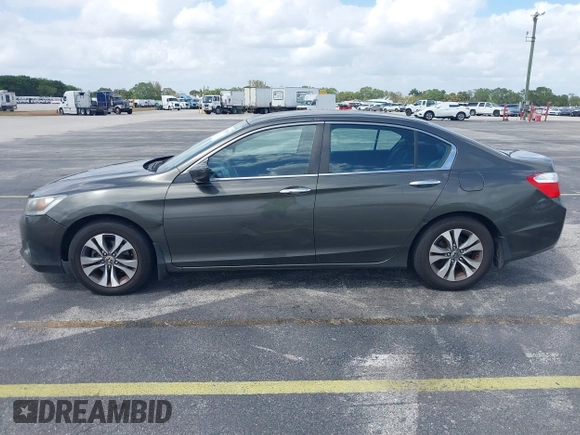 2013 Honda Accord LX z VIN 1HGCR2F36DA039676, wystawiony jako IAAI lot #41917808 z przebiegiem 339 425 mil mil oraz . Historia ofert i sprzedaży dostępna na DreamBid. Obrazek 14.