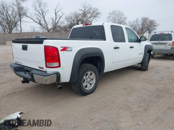 2008 GMC Sierra 1500 SLE1 with VIN 3GTEK13J58G239156, listed as a IAAI auction lot 41557143 with 173,171 mi miles. Bid and sale history available at carsss.com. Image 4.