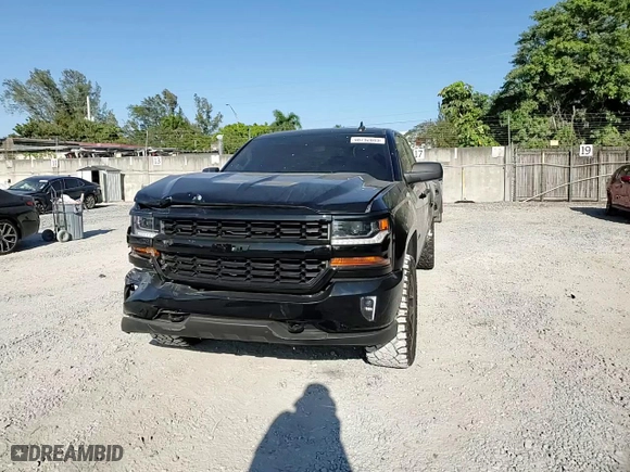 2018 Chevrolet Silverado 1500 Custom with VIN 1GCRCPEC9JZ327181, listed as a Copart auction lot 48752885 with 140,095 mi miles and Salvage Title. Bid and sale history available at carsss.com. Image 11.