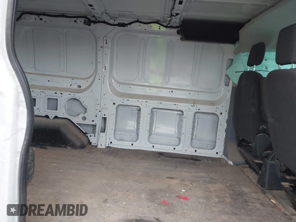 2018 Ford Transit with VIN 1FTYR1ZM2JKA98121, listed as a IAAI auction lot 42189839 with 116,414 mi miles and . Bid and sale history available at DreamBid. Image 8.