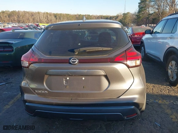2024 Nissan Kicks S with VIN 3N1CP5BV4RL567877, listed as a IAAI auction lot 41238024 with 8,064 mi miles. Bid and sale history available at carsss.com. Image 16.