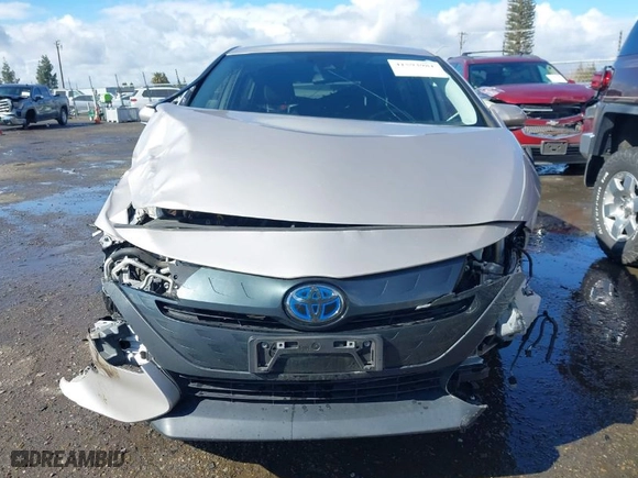 2021 Toyota Prius Prime LE with VIN JTDKAMFP2M3182760, listed as a IAAI auction lot 41593981 with NaN miles. Bid and sale history available at carsss.com. Image 13.