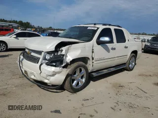 2013 Chevrolet Avalanche LTZ with VIN 3GNTKGE73DG204872, listed as a Copart auction lot 42407395 with 56,455 mi miles and Salvage Title. Bid and sale history available at carsss.com. Image 1.