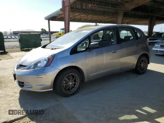 2009 Honda Fit z VIN JHMGE88259S043477, wystawiony jako Copart lot #61601985 z przebiegiem 207 577 mil mil oraz Szkoda całkowita • Salvage title. Historia ofert i sprzedaży dostępna na DreamBid. Obrazek 1.