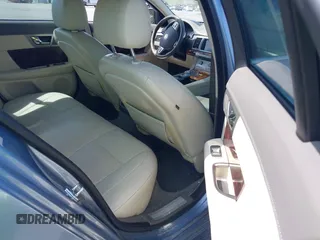 2009 Jaguar XF Premium Luxury with VIN SAJWA06B39HR06031, listed as a IAAI auction lot 41915119 with Not Provided miles and . Bid and sale history available at DreamBid. Image 8.