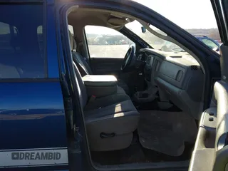 2004 Dodge 1500 SLT with VIN 1D7HU18DX4J159991, listed as a IAAI auction lot 41865428 with 178,090 mi miles. Bid and sale history available at carsss.com. Image 5.