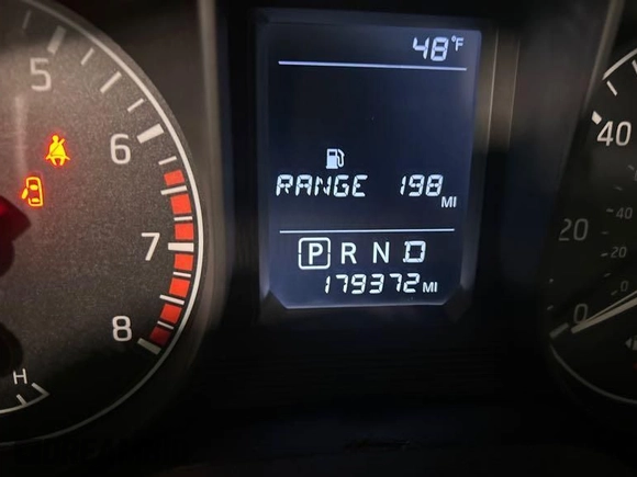 2017 Nissan Titan SV с VIN 1N6AA1EK7HN503490, выставлен на аукционе IAAI как лот 42043303 с пробегом 179 372 миль миль и . История ставок и продаж доступна на DreamBid. Изображение 1.
