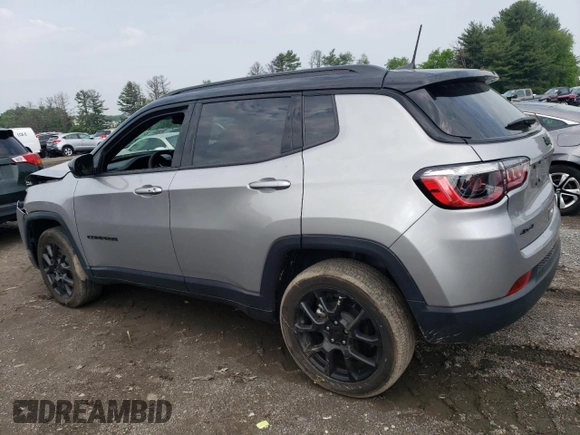 2023 Jeep Compass Latitude с VIN 3C4NJDBN6PT518338, выставлен на аукционе Copart как лот 57117115 с пробегом 29 330 миль миль и Списание • Salvage title. История ставок и продаж доступна на DreamBid. Изображение 2.