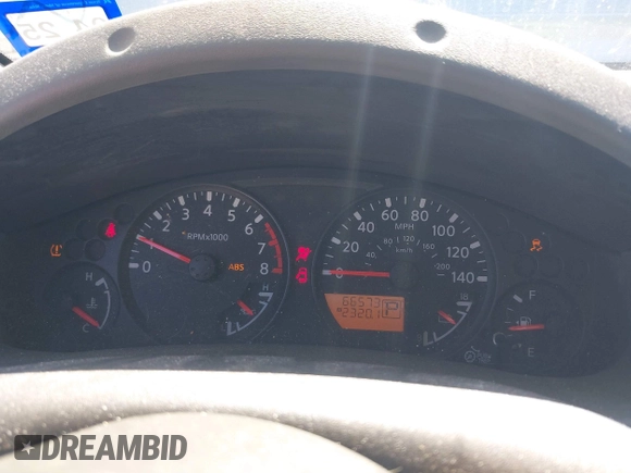 2014 Nissan Xterra S with VIN 5N1AN0NU3EN800752, listed as a IAAI auction lot 42093997 with 66,573 mi miles and . Bid and sale history available at DreamBid. Image 7.