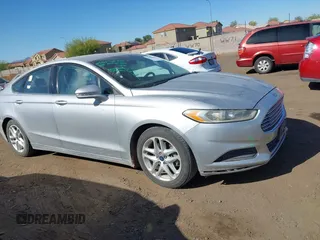 2015 Ford Fusion SE with VIN 3FA6P0H75FR264451, listed as a IAAI auction lot 41970406 with 186,644 mi miles. Bid and sale history available at carsss.com. Image 1.