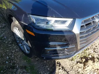 2018 Audi Q5 Premium Plus with VIN WA1BNAFY6J2121323, listed as a IAAI auction lot 42716479 with 114,173 mi miles and . Bid and sale history available at DreamBid. Image 6.