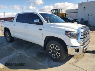 2021 Toyota Tundra Platinum z VIN 5TFAY5F19MX976852, wystawiony jako Copart lot #44753245 z przebiegiem 48 695 mil mil oraz Szkoda całkowita • Salvage title. Historia ofert i sprzedaży dostępna na DreamBid. Obrazek 4.