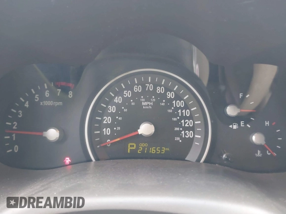 2012 Kia Sedona LX with VIN KNDMG4C75C6422392, listed as a IAAI auction lot 41235462 with 211,653 mi miles. Bid and sale history available at carsss.com. Image 7.