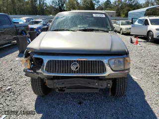 2000 Mercury Mountaineer with VIN 4M2ZU86P6YUJ34623, listed as a Copart auction lot 75513494 with 155,320 mi miles and Salvage Title. Bid and sale history available at carsss.com. Image 5.