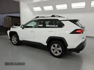 2022 Toyota RAV4 XLE with VIN 2T3W1RFV1NW234956, listed as a Copart auction lot 59725315 with 29,587 mi miles and Clean title. Bid and sale history available at DreamBid. Image 2.