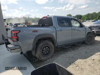 2022 Nissan Frontier SV z VIN 1N6ED1EK3NN640947, wystawiony jako Copart lot #54543805 z przebiegiem Nie podano mil oraz Nie do naprawy • Non repairable. Historia ofert i sprzedaży dostępna na DreamBid. Obrazek 3.